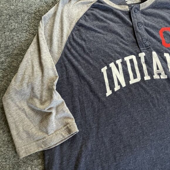 Cleveland Indians Shirt Mens Grey 2XL Raglan Distressed Henley MLB Baseball XXL - Picture 5 of 10
